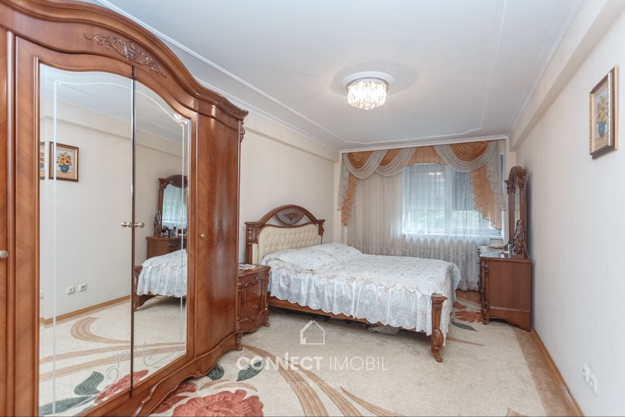 Str. Valea Trandafirilor, Botanica, Chisinau