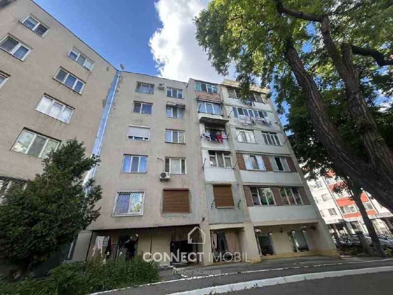 Str. Cetatea Albă, Botanica, Chisinau