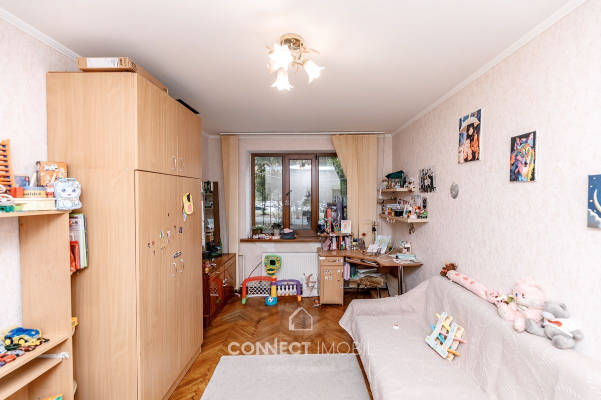 Bd.Traian, Botanica, Chisinau