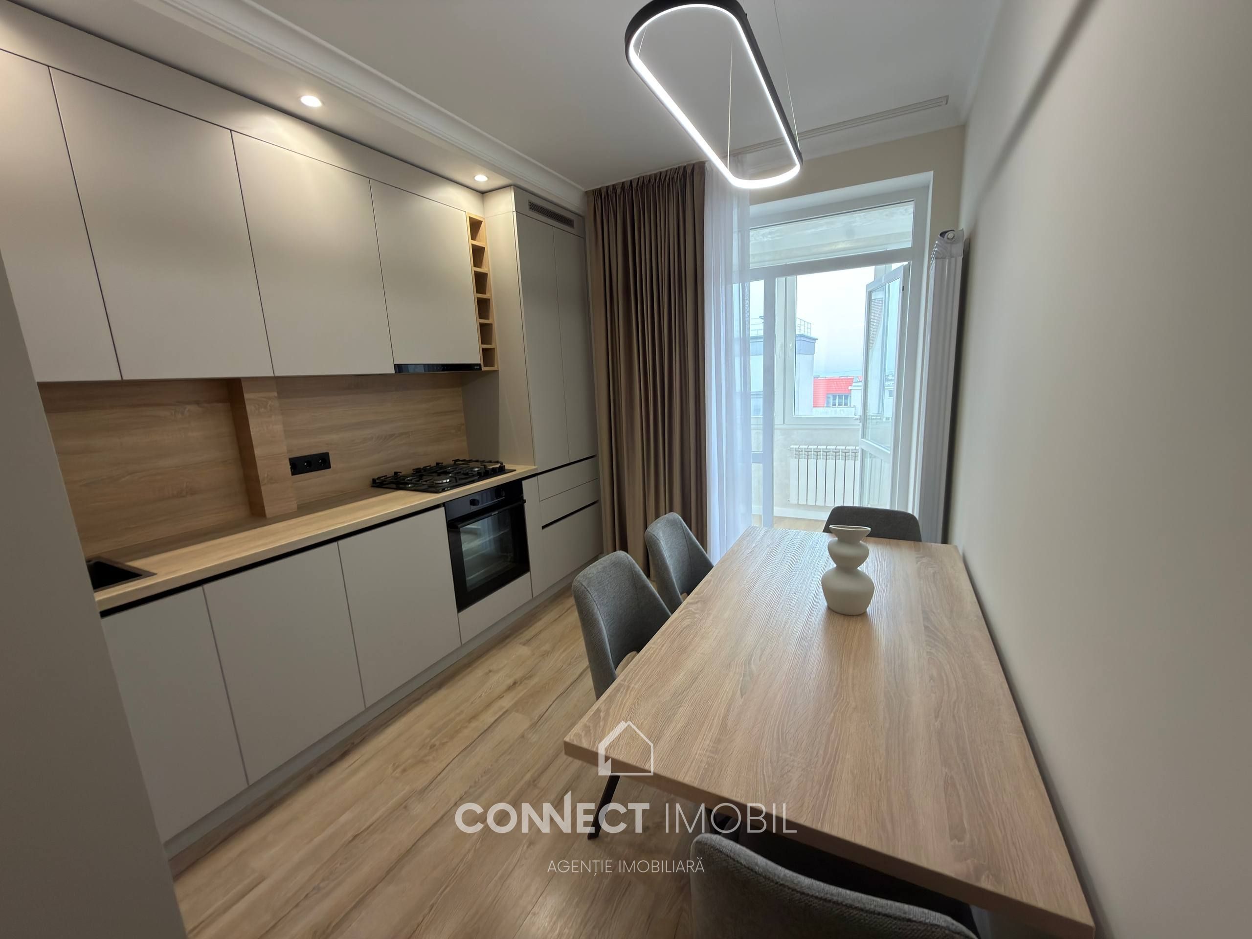  str.1 Mai, Orhei, Moldova