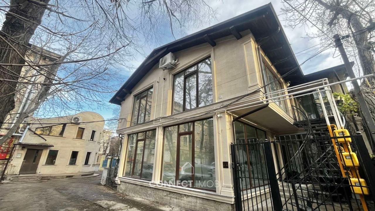 Centru, str. Stefan cel Mare, Chirie spatiu comercial, 60 m2