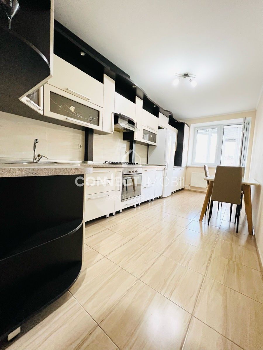 str. Mitropolitul Petru Movilă, Centru 2 Camere 80m², Chișinău